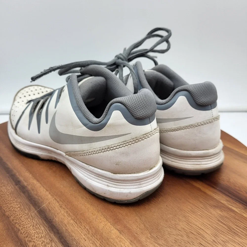 Nike Vapor Court Running Shoes Womens Size 8 631713-100 White Gray Trainers‎